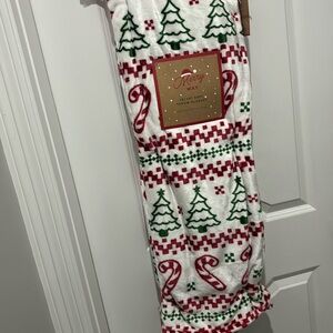 Merry Way Christmas Plush Throw Blanket Candy Cane & Tree Design Holiday Decor
